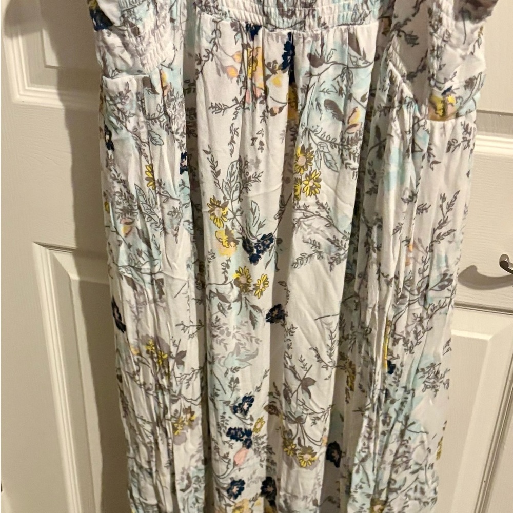 62- Torrid floral high-low Dress - Picture 3 of 4